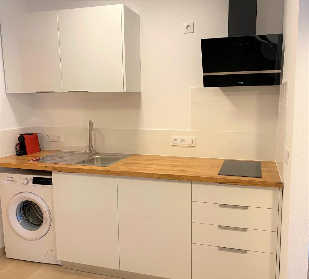 Apartaments L'Escala Centre Luaran gambar