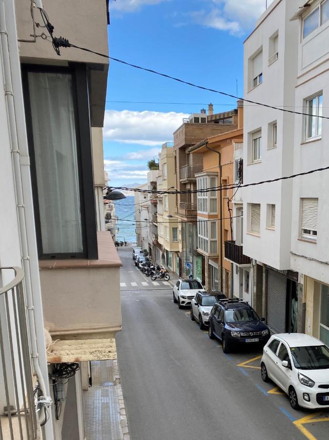 Apartaments L'Escala Centre Luaran gambar
