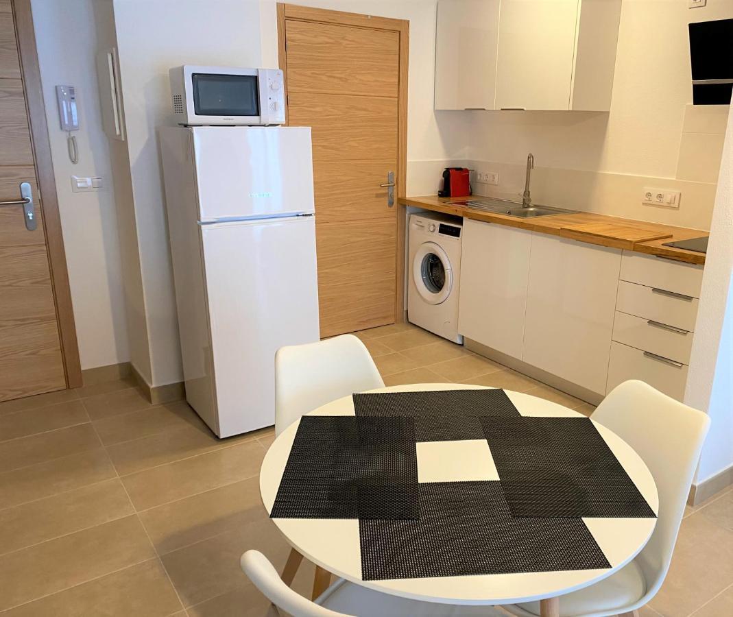 Apartaments L'Escala Centre Luaran gambar