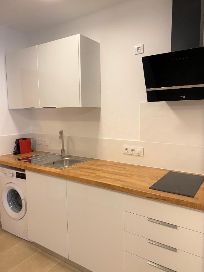 Apartaments L'Escala Centre Luaran gambar