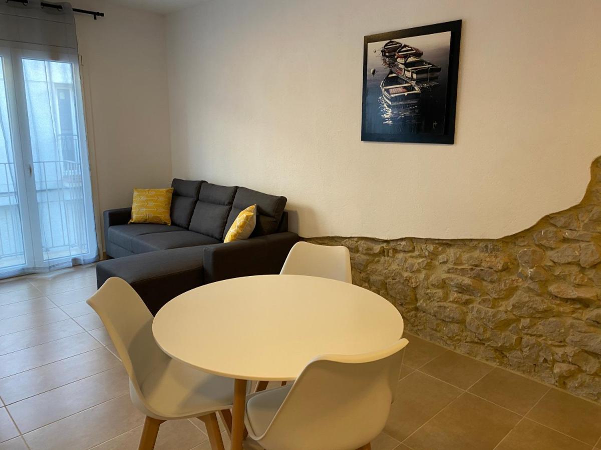 Apartaments L'Escala Centre Luaran gambar